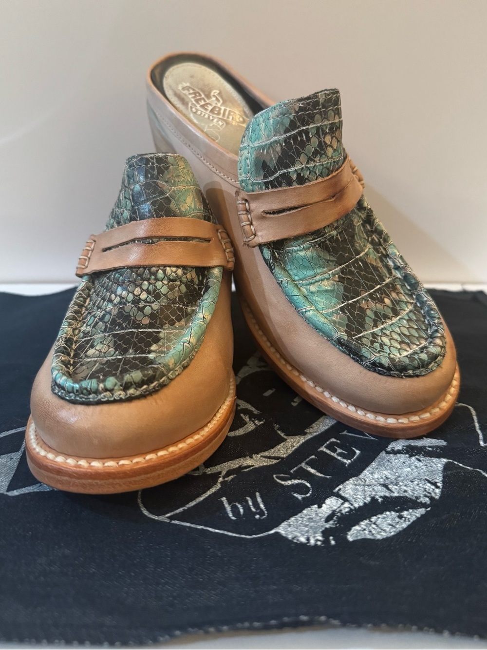 FREEBIRD Collins by Steven Leather Blush Tan
Turquoise Snake Mule Penny Loafers